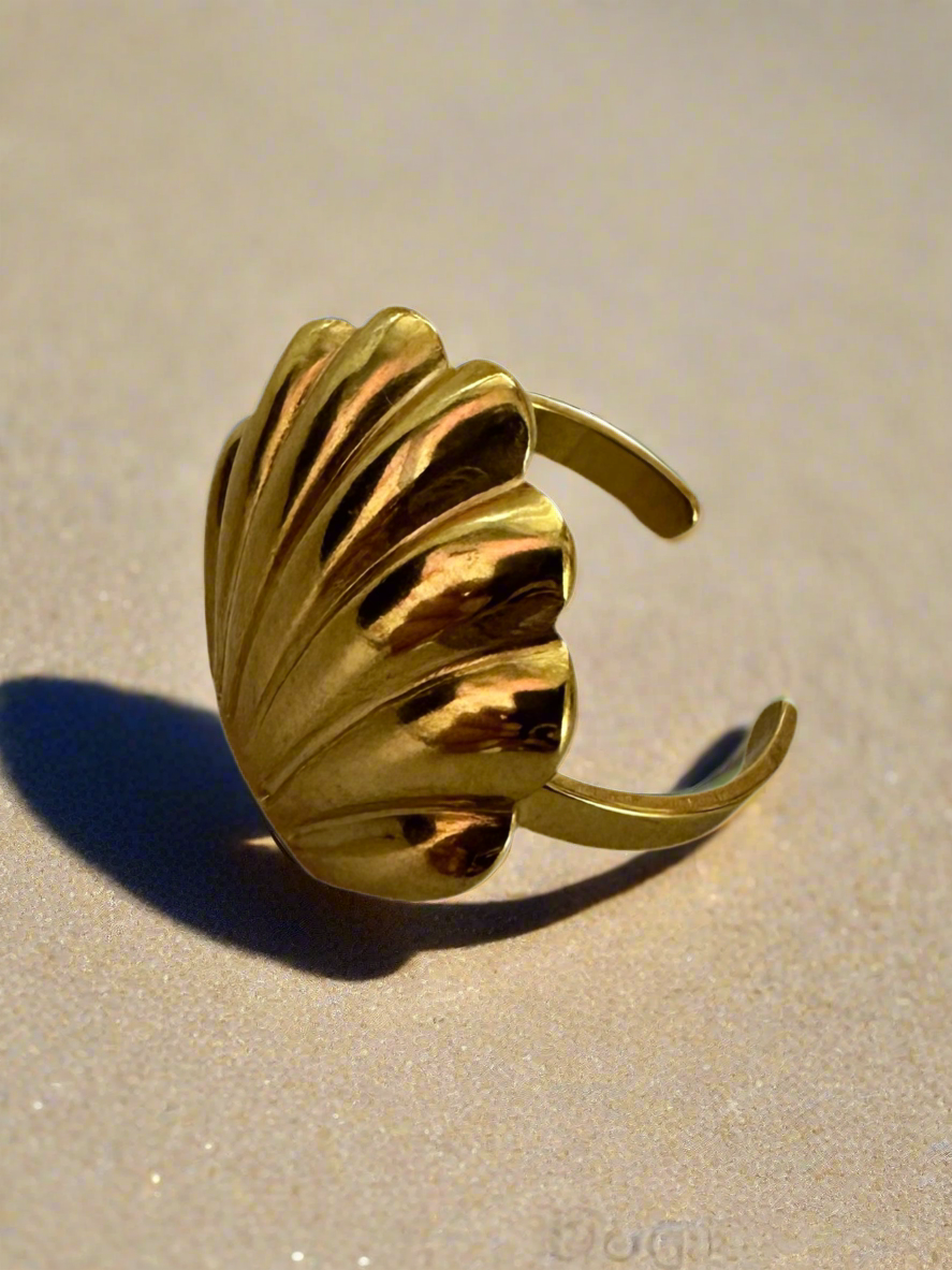 CONCHA OPEN RING