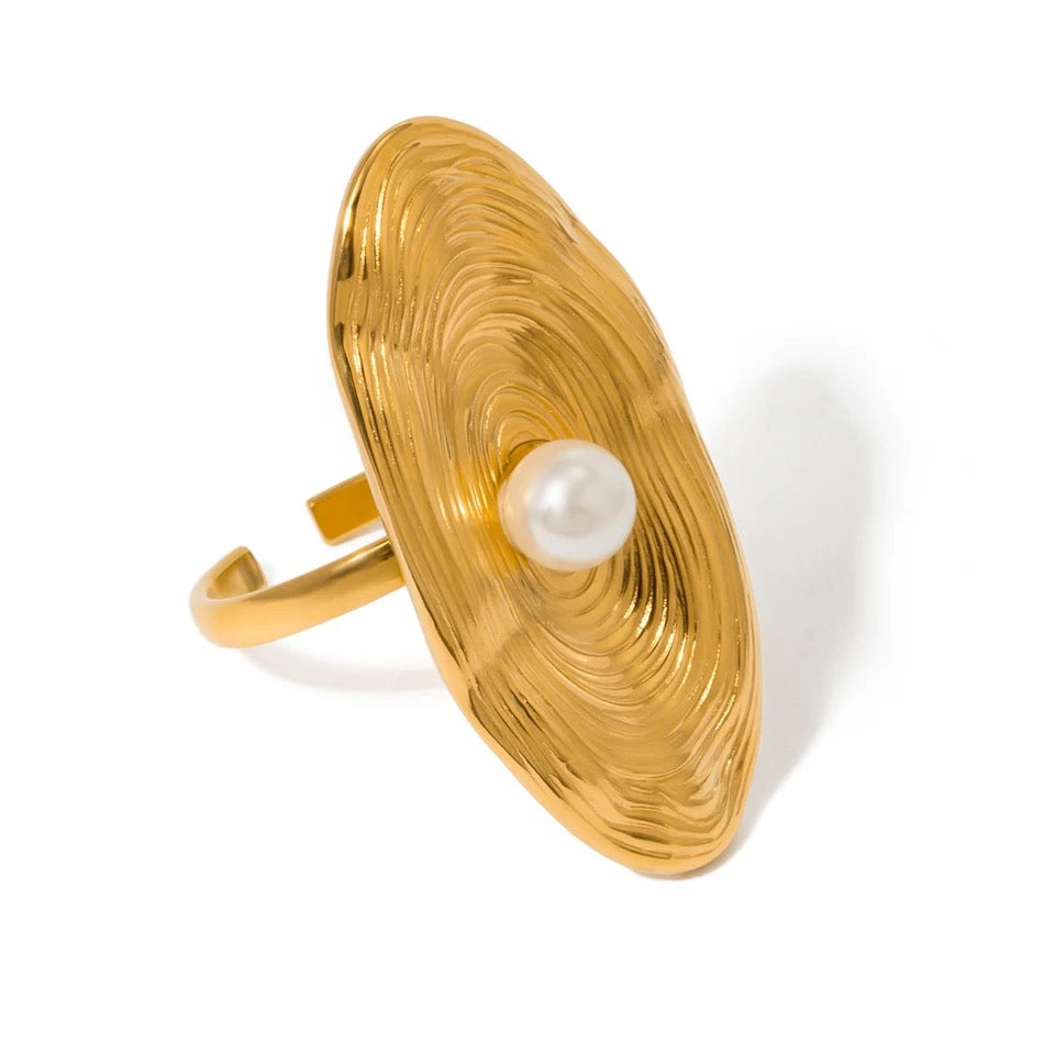 VINTAGE PEARL OPEN RING