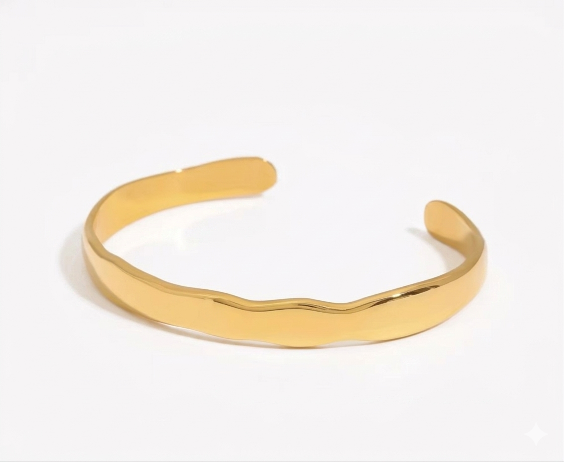 WAVY BANGLE