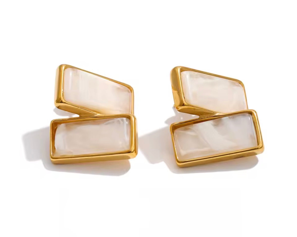 LUOISE EARRINGS