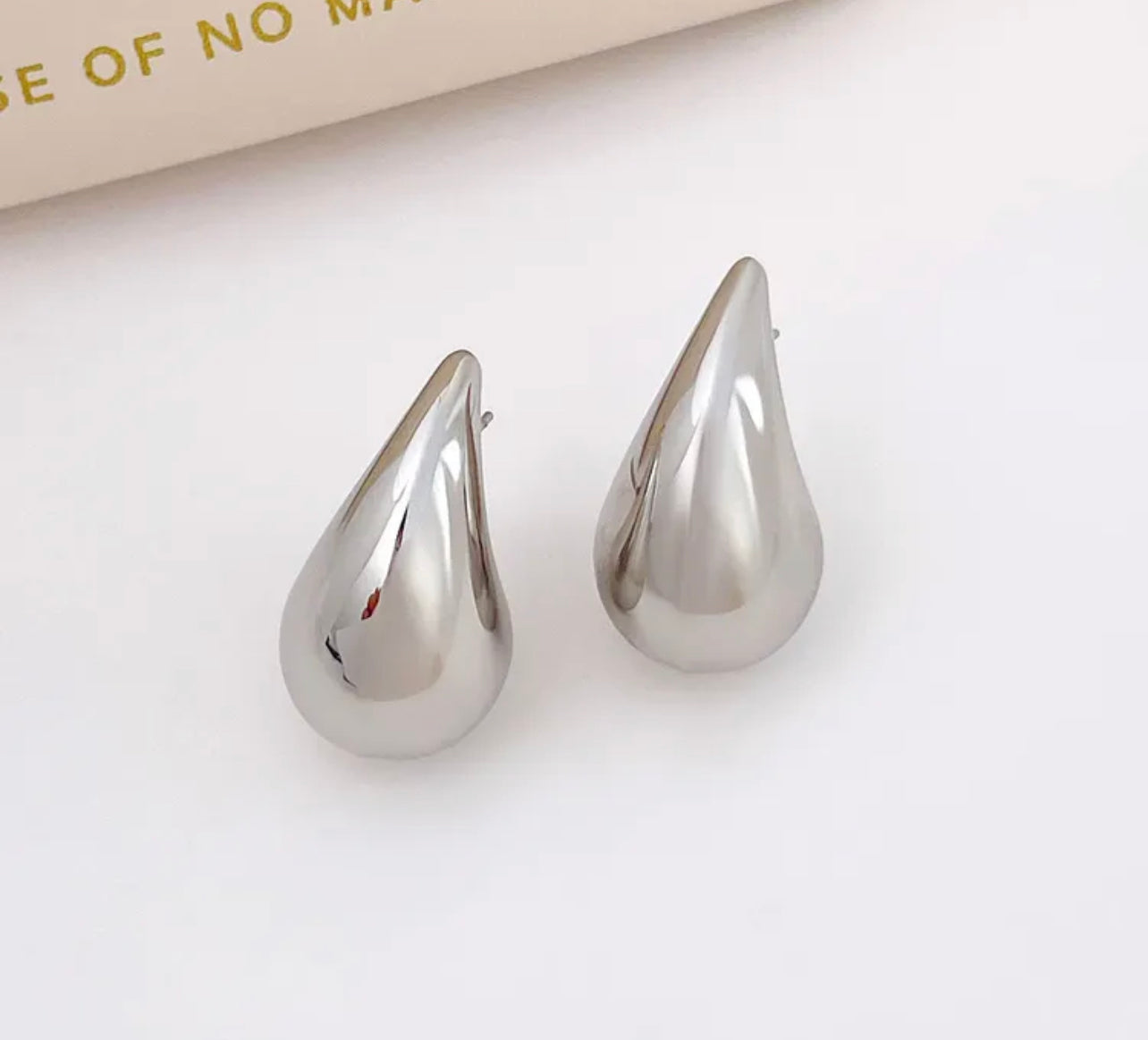 DAKRYA DROP EARRINGS