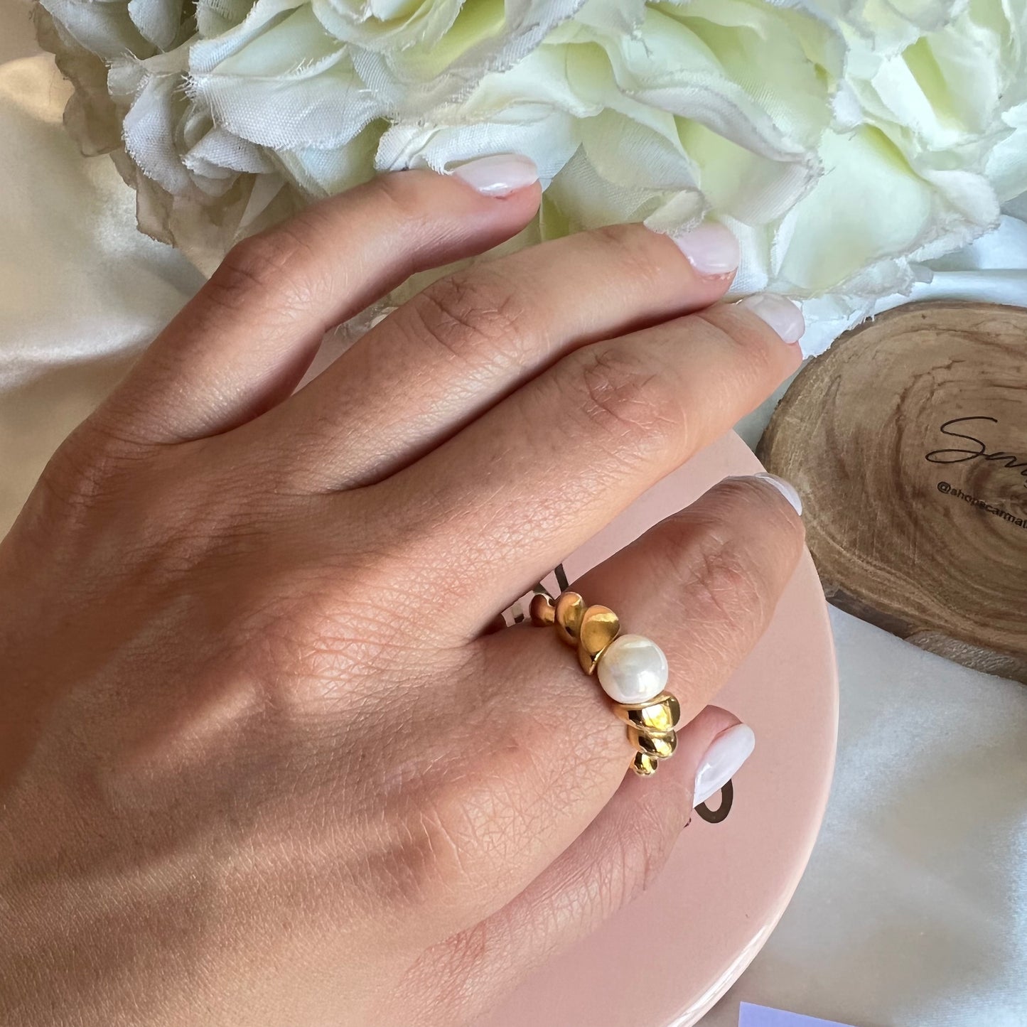 DAYIT SPIRAL PEARL RING