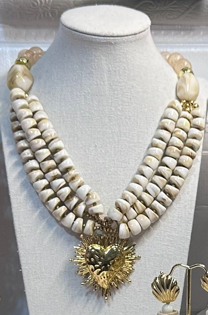 AMELIE NECKLACE