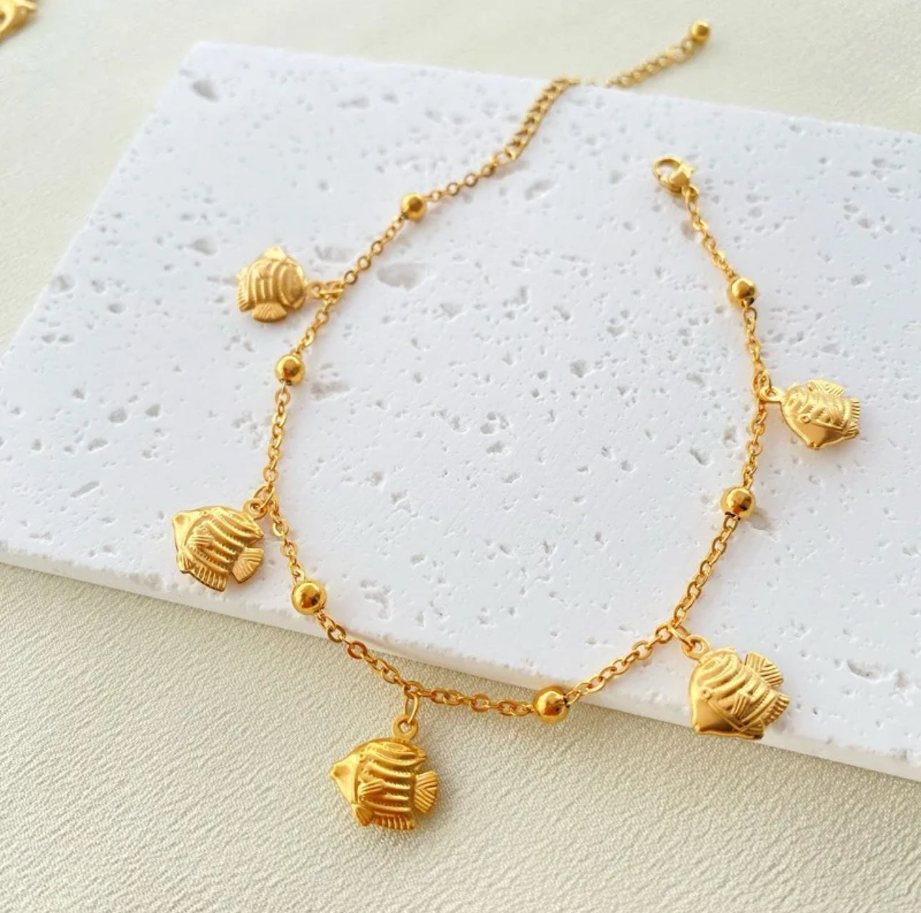 SUMMER ANKLETS