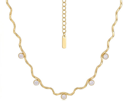 LORETTA NECKLACE