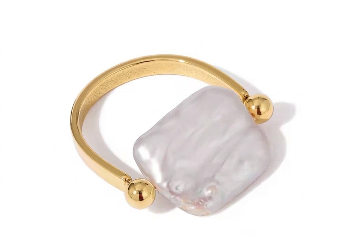 LEONA RING