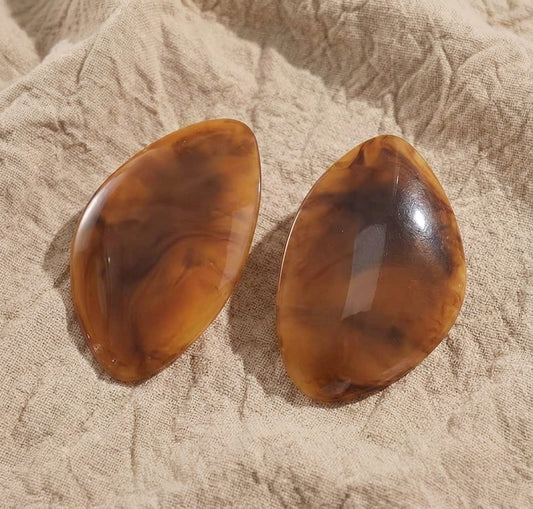 FRANCES ACRYLIC OVERSIZED EARRINGS