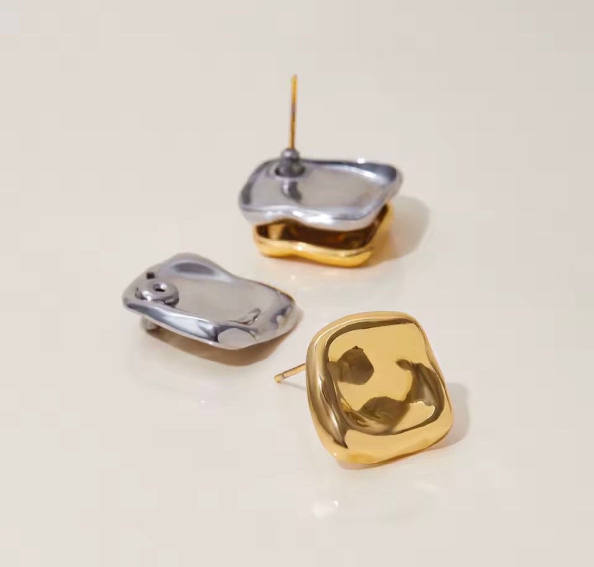 FREYA TWO TONES EARRING