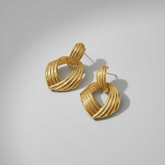 ALARA OVERSIZED EARRINGS